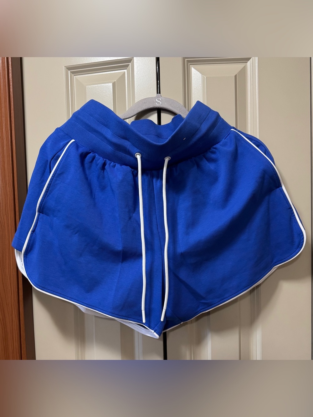 Old Navy Womens Dynamic Fleece Shorts NWT